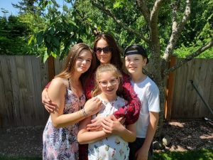 Aline Bloch and children